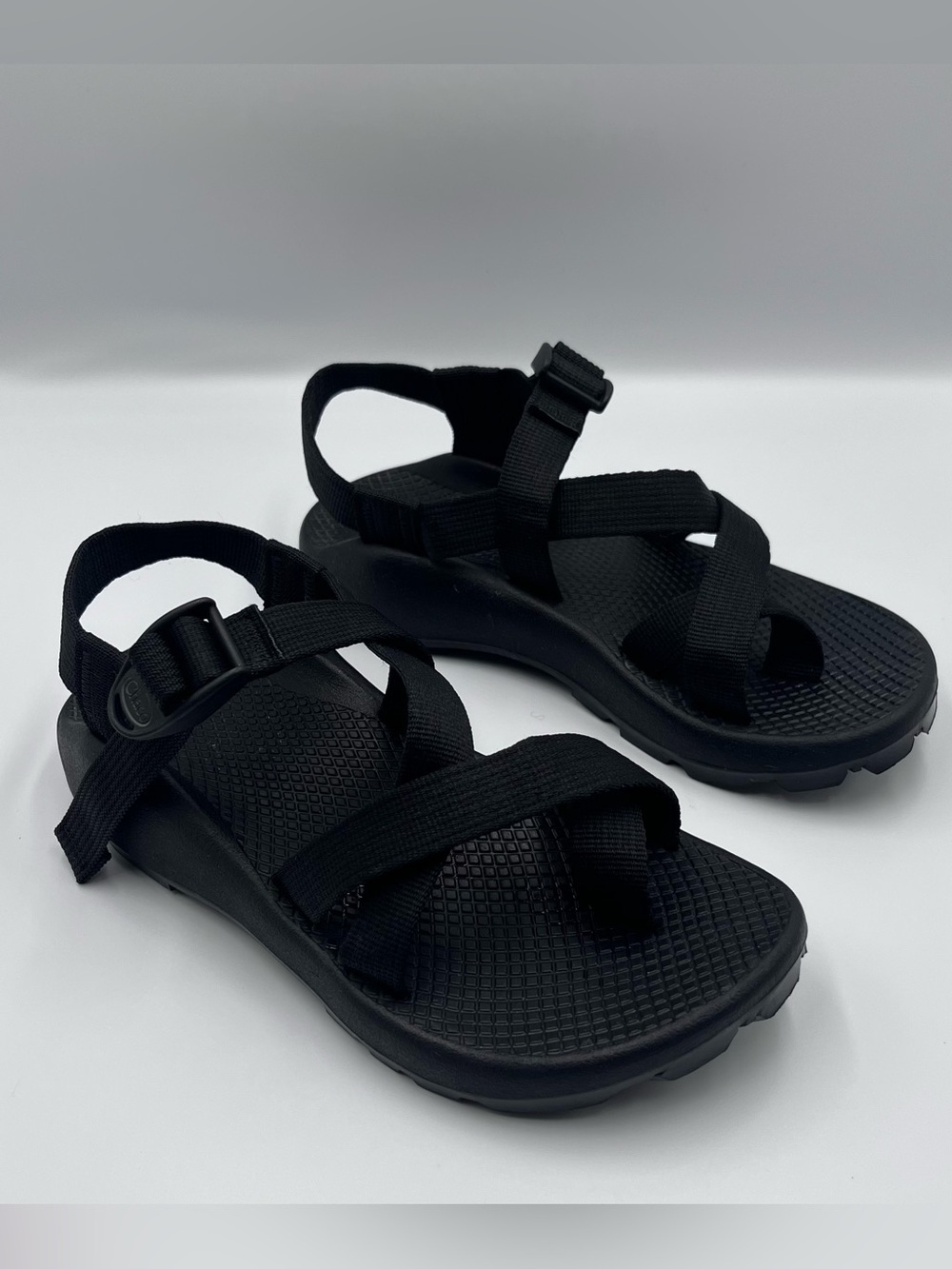 Chaco Women's Black Z/2 with Toe Loop, Vibram soles, Size 6